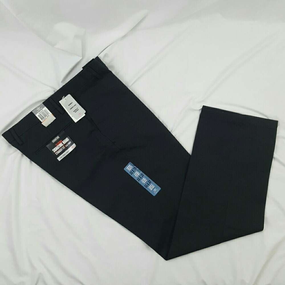 (NWT) The Original Signature Khaki Dockers